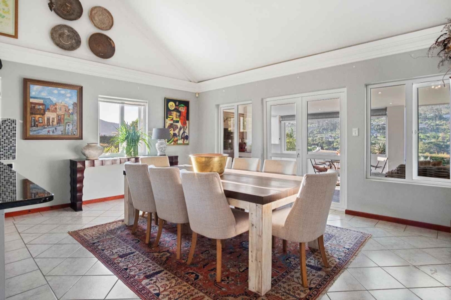 4 Bedroom Property for Sale in Oakhurst Estate Western Cape